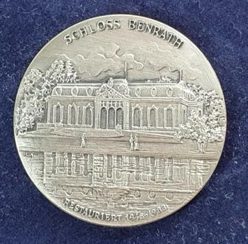 Silbermedaille Schloss Benrath Düsseldorf aus 1000 Feinsilber, Gewicht: 14,4g