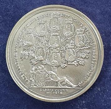 Preview: Silbermedaille -Aternitas Domus Augustus- 925er SterlingsilberFeinsilber, Gewicht: 25,83g