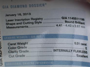 Preview: Diamant im Brillantschliff "E", 0.31 ct, 3x Excellent! mit GIA Report, Lasergravur