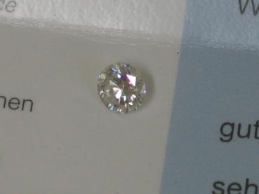 Diamant im Brillantschliff. 1.10 ct / H/ si2/ G/ VG/ VG/ DPL Report