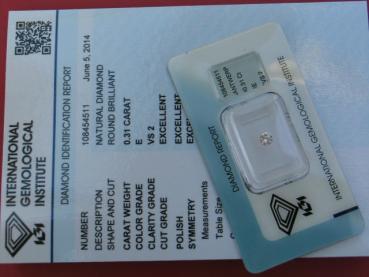 Preview: Diamant im Brillantschliff 0.31 ct, 3x Excellent! mit IGI Report, Lasergravur
