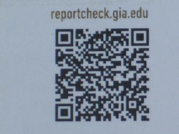 Diamant im Brillantschliff 0.75 ct. Color F, Clarity: VS1 mit GIA Report, Laser Inscription