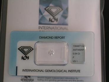 Diamant im Brillantschliff "F" 0.54 ct / VS1/ VG/ VG/ G/ N mit IGI Report