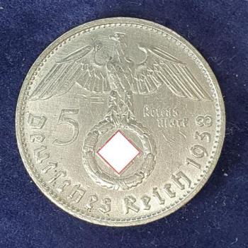 5 Reichsmark Drittes Reich "Hindenburg" 1938 D aus 900er Silber KM94