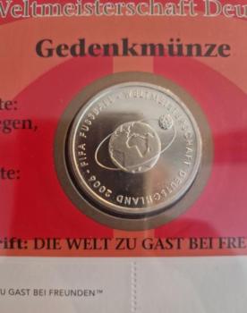 Preview: Numisblatt mit Gedenkmünze 10 EUR Fussball WM 2006 Deutschland 925er Silber