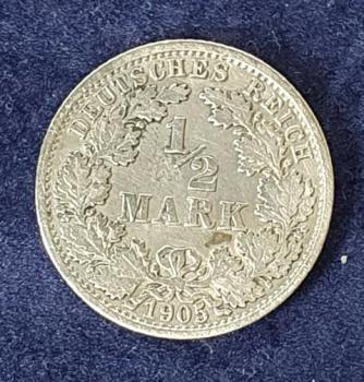 1/2 Mark - Wilhelm II Typ 2 - kleiner Schild, 1905 F Deutschland, 900er Silbermünze