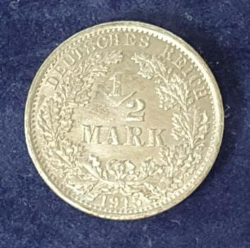 1/2 Mark - Wilhelm II Typ 2 - kleiner Schild, 1915 A Deutschland, 900er Silbermünze
