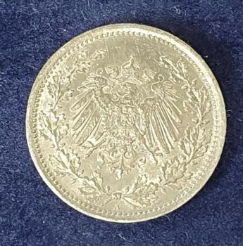 1/2 Mark - Wilhelm II Typ 2 - kleiner Schild, 1915 A Deutschland, 900er Silbermünze