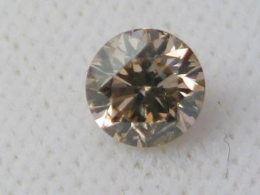 Natürlicher Diamant im Brillantschliff. 0.69 ct / si2 mit LGL Diamond Report