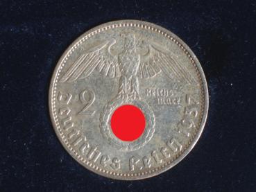 Preview: 2 Reichsmark Drittes Reich "Hindenburg" 1937 A aus 625er Silber + Echtheitszertifikat