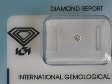 Diamant im Brillantschliff 0.09 ct / VS1 / G / Fair / mit IGI Report
