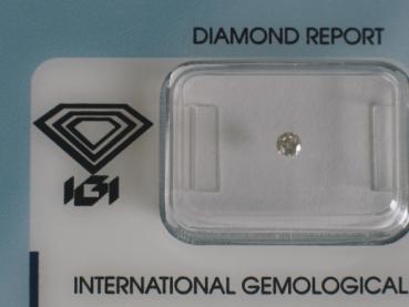 Diamant im Brillantschliff 0.09 ct / VS1 / G / Fair / mit IGI Report