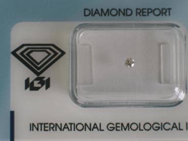 Diamant im Brillantschliff 0.06 ct / VS1 / G / Fair / mit IGI Report