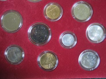 Preview: Große Vatikan Kollektion" Münzbox mit 52 Münzen sowie Auflistung / Informationsblatt