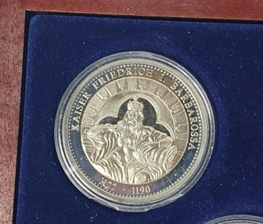 3x Medaillen Europa 99  "Friedrich Barbarossa, Friedrich II" 1916, Originalschatulle