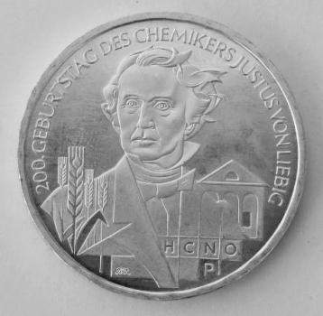 10 EUR Gedenkmünze "200. Geburtstag des Chemikers Justus von Liebig" aus 925er Silber