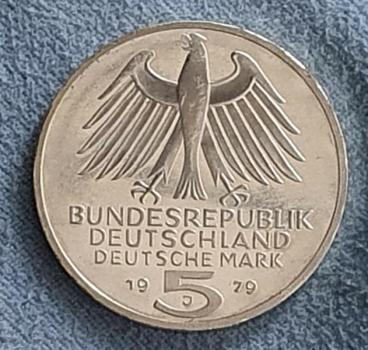 5 DM Gedenkmünze "150 Jahre Deutsches Archäologisches Institut" aus 625er Silber 1979, Feinsilber: 7,0g
