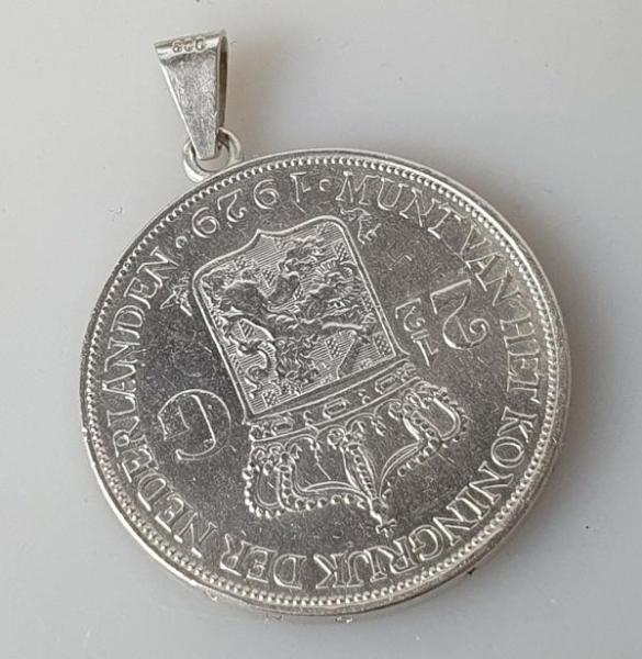 Münzanhänger "2 1/2 Gulden" 1929 - Münze aus 720er Silber, mit 800er Silberöse