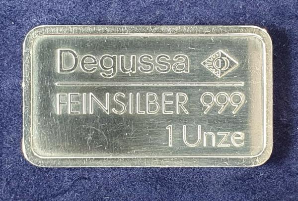 Historischer Degussa Silberbarren 1 oz, Feinsilber 999, Rückseite: VW Käfer 1952