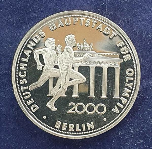 Silbermedaille -Berlin Olympia 2000- 999 Feinsilber, Gewicht: 14,81g