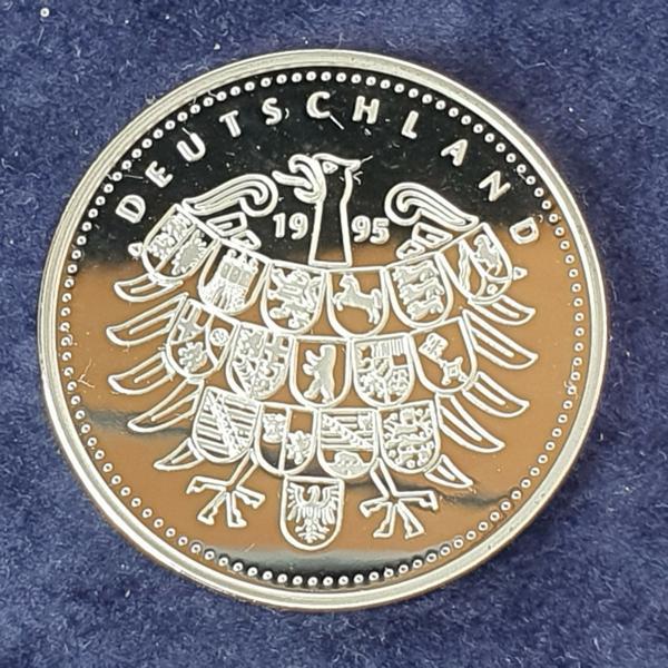 Silbermedaille -50 Jahre Wiederaufbau- 999,9 Feinsilber, Gewicht: 15,0g