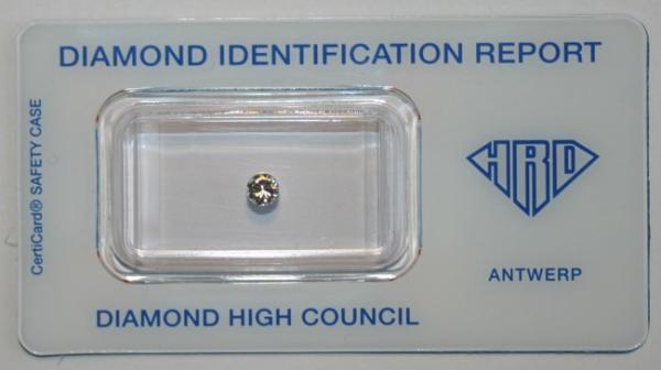 Diamant im Brillantschliff. 0.26 ct mit HRD Report