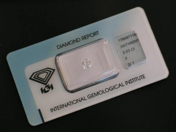 Diamant im Brillantschliff 0.53 ct/ F/ SI1/ F/ G/ G/ N mit IGI Report