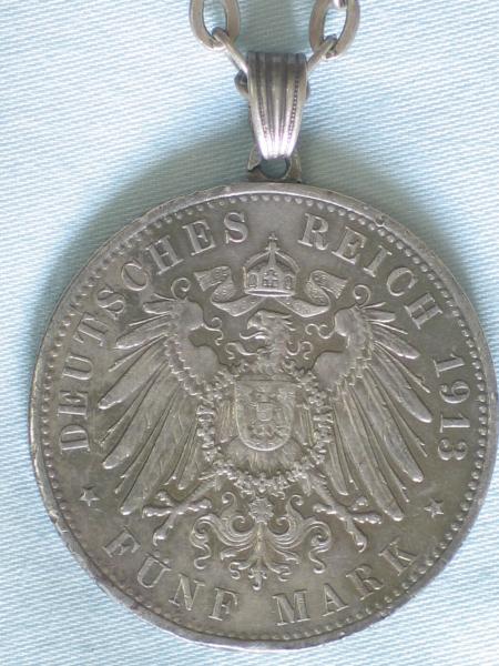 Halskette aus 835er Silber mit 5 Reichsmark "Hansestadt" 1913 Münzanhänger