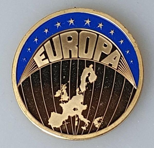 ECU Medaille "1999 - Europa" aus Kupfer/ Nickel vergoldet mit blauer Applikation