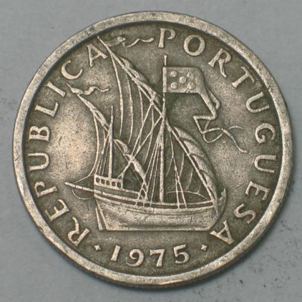 2,5 Escudos 1975, Portugal