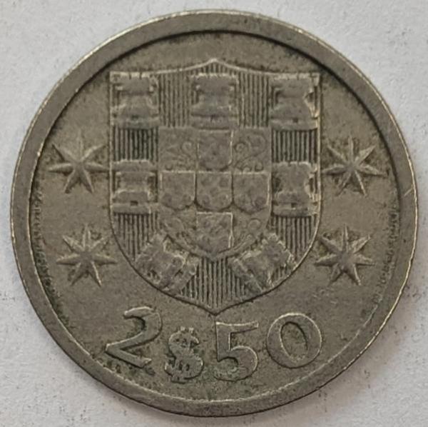2,5 Escudos 1967, Portugal