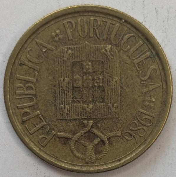 5 Escudos 1986, Portugal