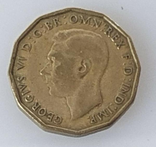 3 Pence -Three Pence- 1941, König Georg VI, Großbritannien
