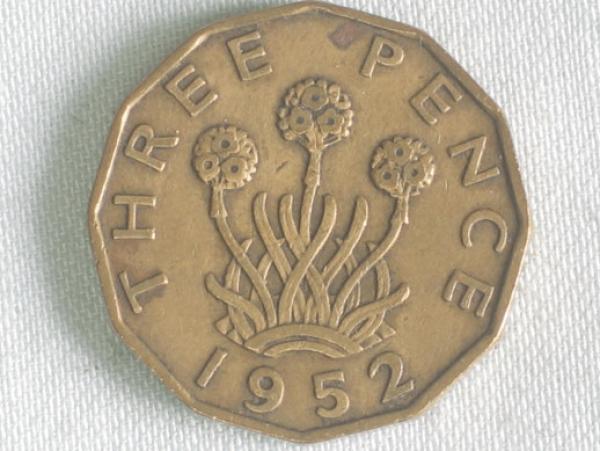 Three Pence "George VI" 1952 aus Nickel / Messing