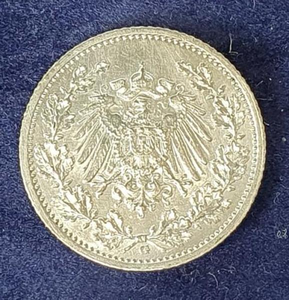 1/2 Mark - Wilhelm II Typ 2 - kleiner Schild, 1915 G Deutschland, 900er Silbermünze