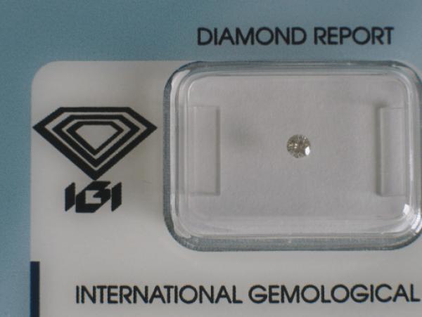 Diamant im Brillantschliff 0.07 ct / SI1 / H / Fair / mit IGI Report