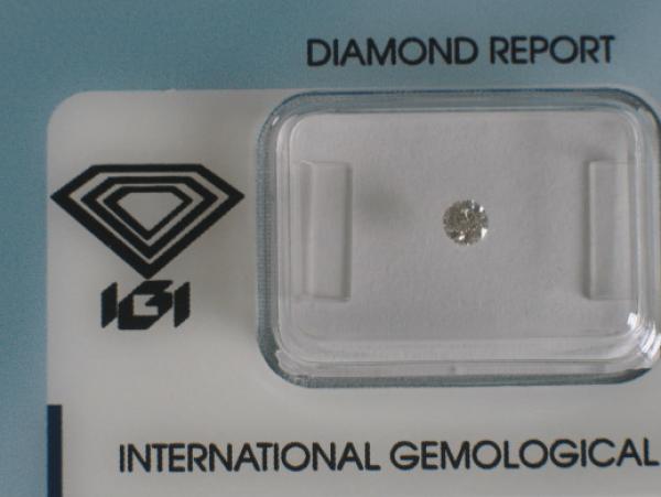 Diamant im Brillantschliff 0.12 ct / VS1 / F / Fair / mit IGI Report
