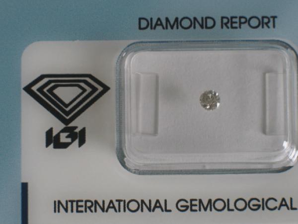 Diamant im Brillantschliff 0.12 ct / VS1 / F / Fair / mit IGI Report