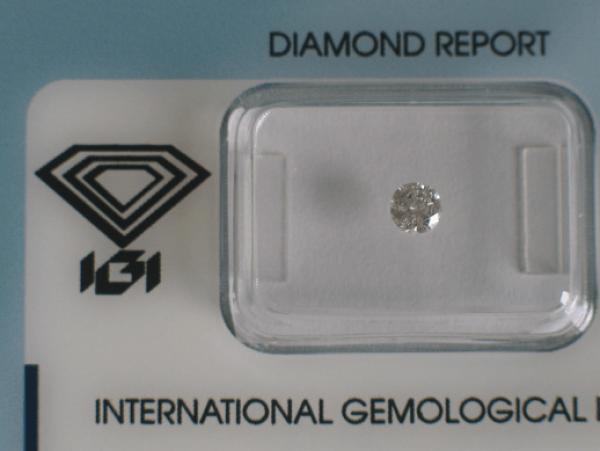 Diamant im Brillantschliff 0.24 ct / I1/ G / G / G / G / mit IGI Report