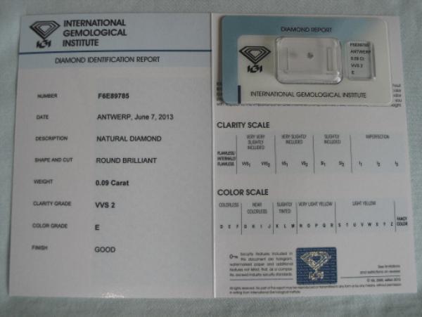 Diamant im Brillantschliff 0.09 ct / VVS2 / E / Good / mit IGI Report