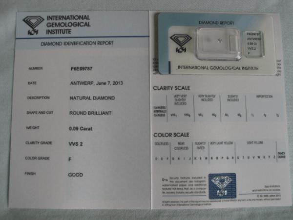 Diamant im Brillantschliff 0.09 ct / VVS2 / F / Good / mit IGI Report