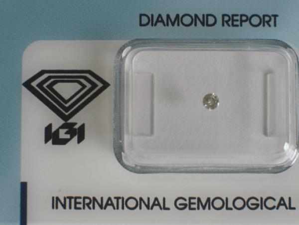 Diamant im Brillantschliff 0.05 ct / SI1 / G / Fair / mit IGI Report