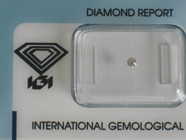 Diamant im Brillantschliff 0.06 ct / VS1 / F / Fair / mit IGI Report