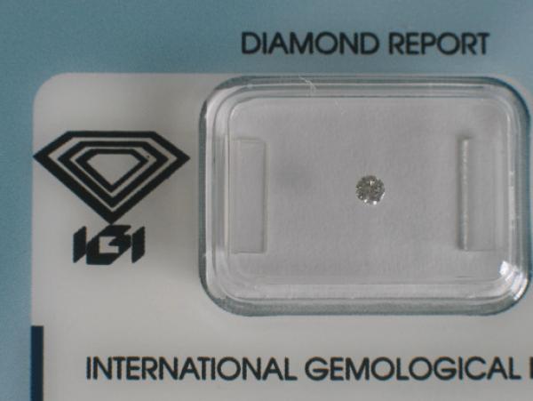 Diamant im Brillantschliff 0.06 ct / VS1 / F / Fair / mit IGI Report