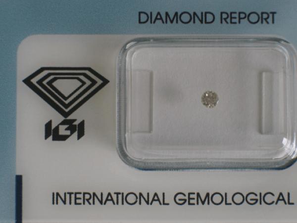 Diamant im Brillantschliff 0.07 ct / VS2 / G / Good / mit IGI Report
