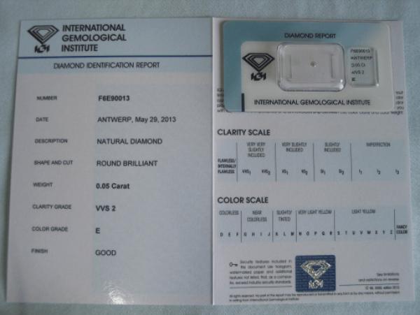 Diamant im Brillantschliff 0.05 ct / VVS2 / E / Good / mit IGI Report