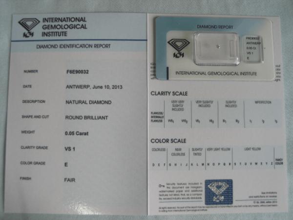 Diamant im Brillantschliff 0.05 ct / VS1 / E / Fair / mit IGI Report