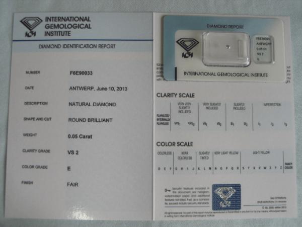 Diamant im Brillantschliff 0.05 ct / VS2 / E / Fair / mit IGI Report