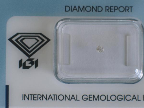 Diamant im Brillantschliff 0.05 ct / I2 / G / Fair / mit IGI Report