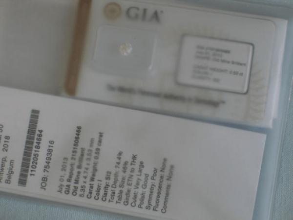 Diamant im Old Mine Brilliant Cut "I" 0.59 ct / SI2 mit GIA Repor, Laser Inscription Registry